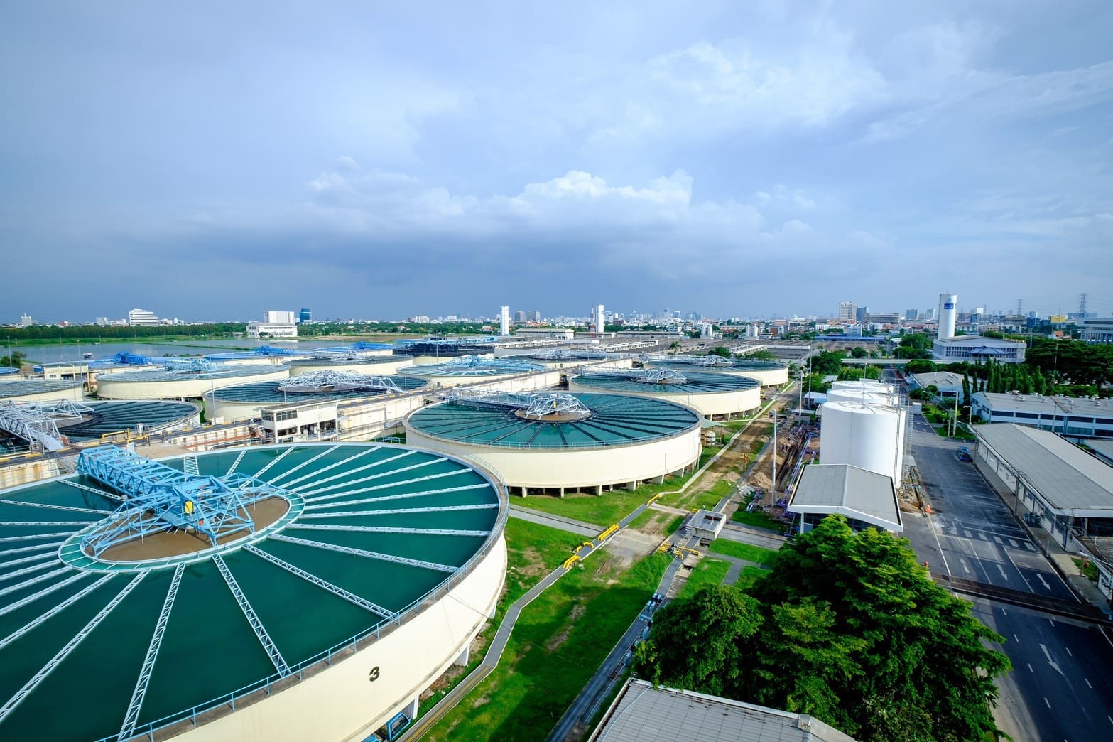 111 ปี ประปาไทย  กปน. มุ่งมั่นรักษามาตรฐาน “น้ำประปาดื่มได้”
ส่งมอบน้ำประปาคุณภาพสู่ประชาชน