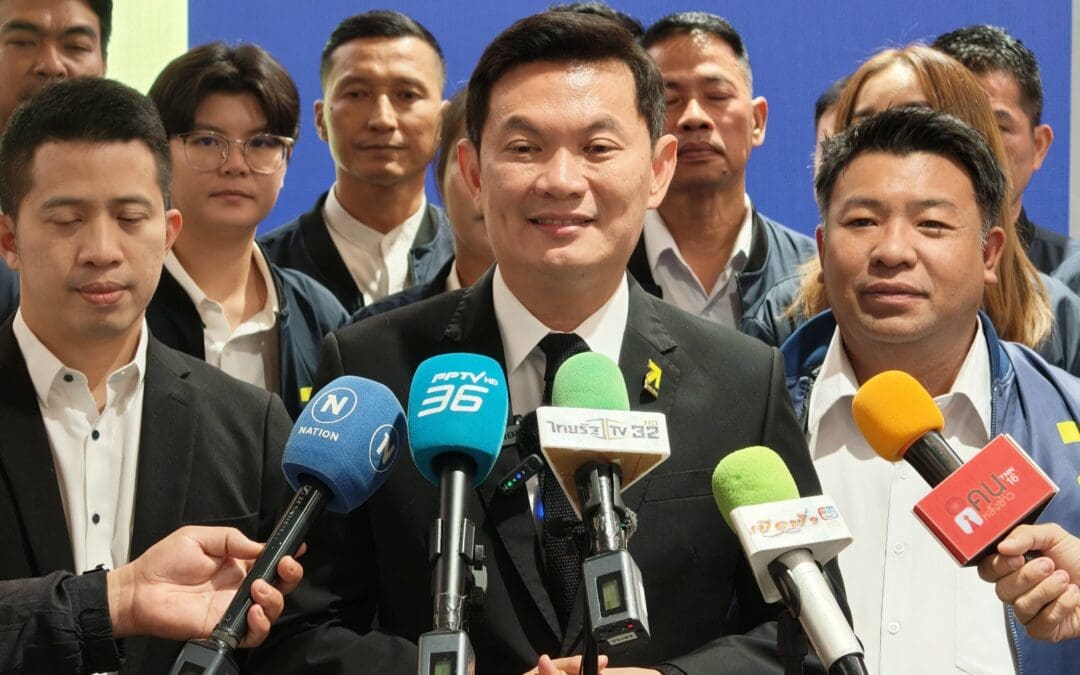 “ดร.เอ้” ซัดรัฐบาล บริหารจัดการน้ําท่วมแบบไม่มีความรู้ ชี้ “ภัยพิบัติ” ต้องกลับมาแก้ที่โครงสร้างวิศวกรรมแบบยั่งยืน ลั่น ถ้าตัวเองเป็นนายกฯ ไม่สูญเสียเท่านี้แน่ อุบ “แคนดิเดต-ครม.” ย้ําผู้สมัครทุกคนมาด้วยอุดมการณ์ โปรไฟล์ดี อยากทําให้ไทยพ้นความยากจน