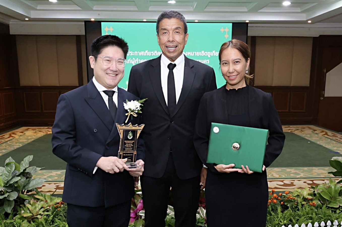พรูเด็นเชียล ประเทศไทย รับรางวัลเชิดชูเกียรติจากกรุงเทพมหานคร
