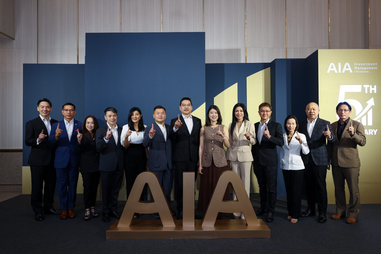 เอไอเอ ปฏิวัติวงการประกันยูนิต ลิงค์ สร้างนวัตกรรมใหม่ ให้คนไทยสร้างรายได้ พร้อมรับความคุ้มครองไปกับ AIA ELITE INCOME PRESTIGE (UNIT LINKED)