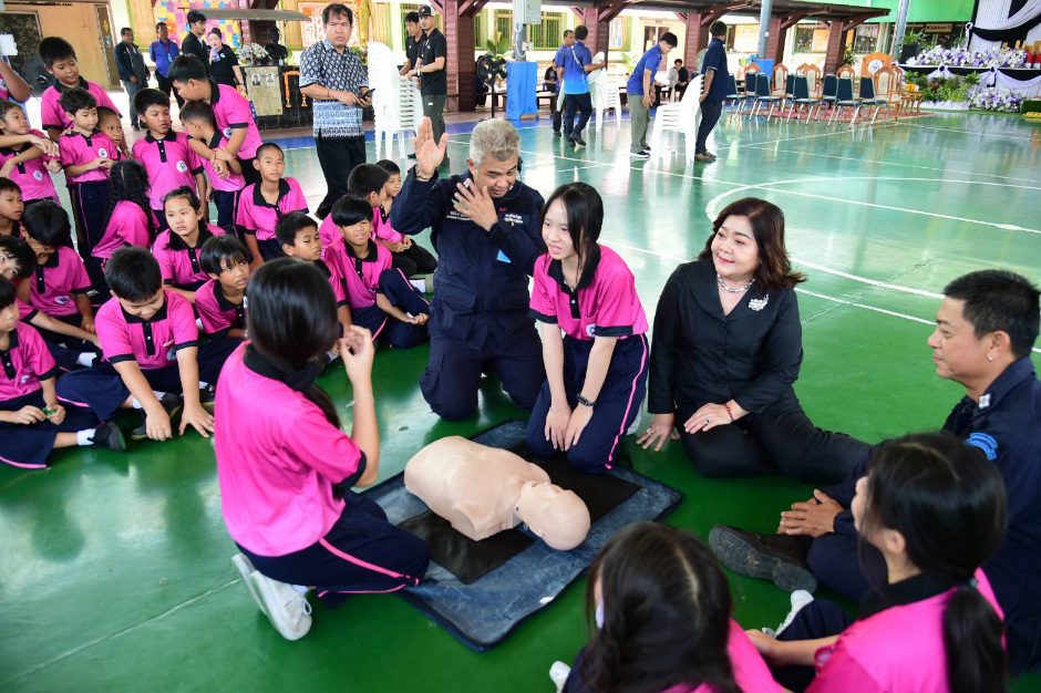 กทพ. จัดกิจกรรมสร้างชุมชนเครือข่ายเป็นมิตรกับทางพิเศษและกิจกรรมการฝึกซ้อมการป้องกัน และระงับอัคคีภัยในเขตทางพิเศษฉลองรัช ประจำปี 2569
