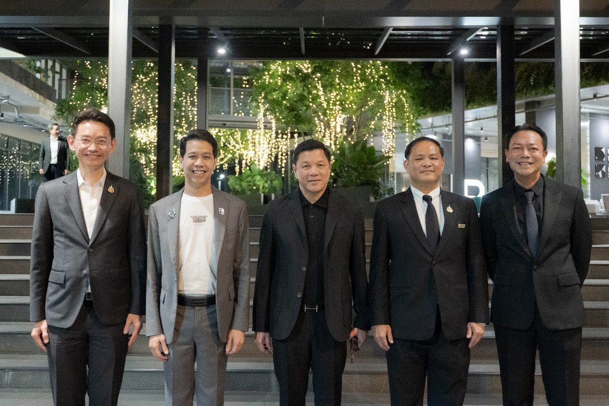 BAM โชว์วิสัยทัศน์ “Sustainomy” ในงาน Futuready 2026 
ชูบทบาท “โรงพยาบาลแก้หนี้” เปลี่ยนหนี้เสียให้เป็นโอกาส ขับเคลื่อนเศรษฐกิจไทยอย่างยั่งยืน