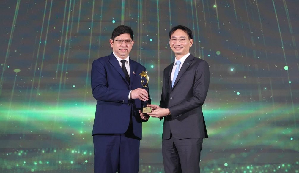 ออมสิน ครองแชมป์ 5 ปีซ้อน รางวัล Best SOEs Bond Contributor