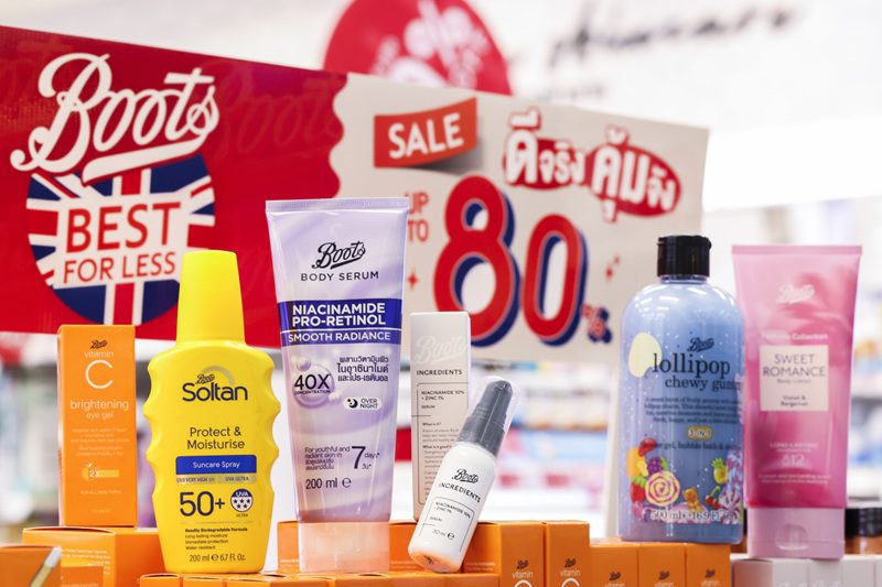มัดรวมบิวตี้ไอเทมตัวดังจากแคมเปญ “Boots Best For Less ดีเกินงบ จบที่บู๊ทส์” พบกับสินค้าแบรนด์ Boots ลดสะใจสูงสุด 80% 