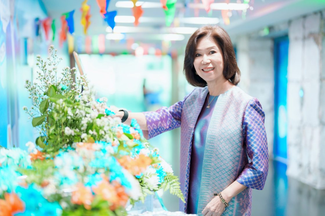 OCEAN LIFE ไทยสมุทรประกันชีวิต จัดงาน ‘Songkran Festival 2026’ สืบสานประเพณีไทย พร้อมส่งต่อรายได้สร้างรอยยิ้มสู่สังคม
