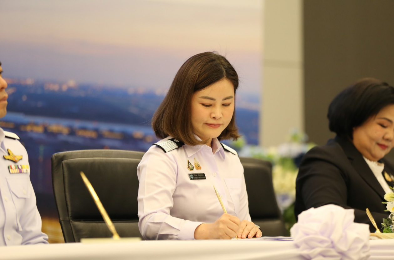 AOT ร่วมกับการประปานครหลวง ลงนาม MOU ยกระดับระบบน้ำประปาภายในสนามบินสู่ความยั่งยืน 