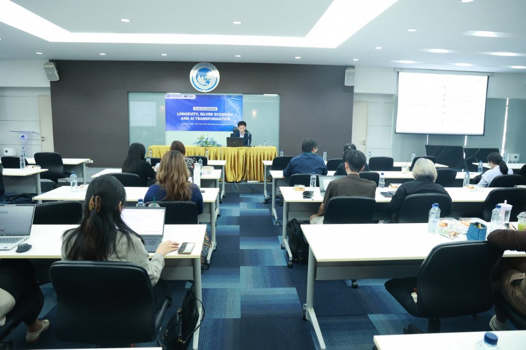 สมาคมประกันชีวิตไทย จับมือ OLIS จัดสัมมนา
ดึงผู้เชี่ยวชาญญี่ปุ่นแชร์กลยุทธ์รับมือสังคมสูงวัยด้วยนวัตกรรม AI