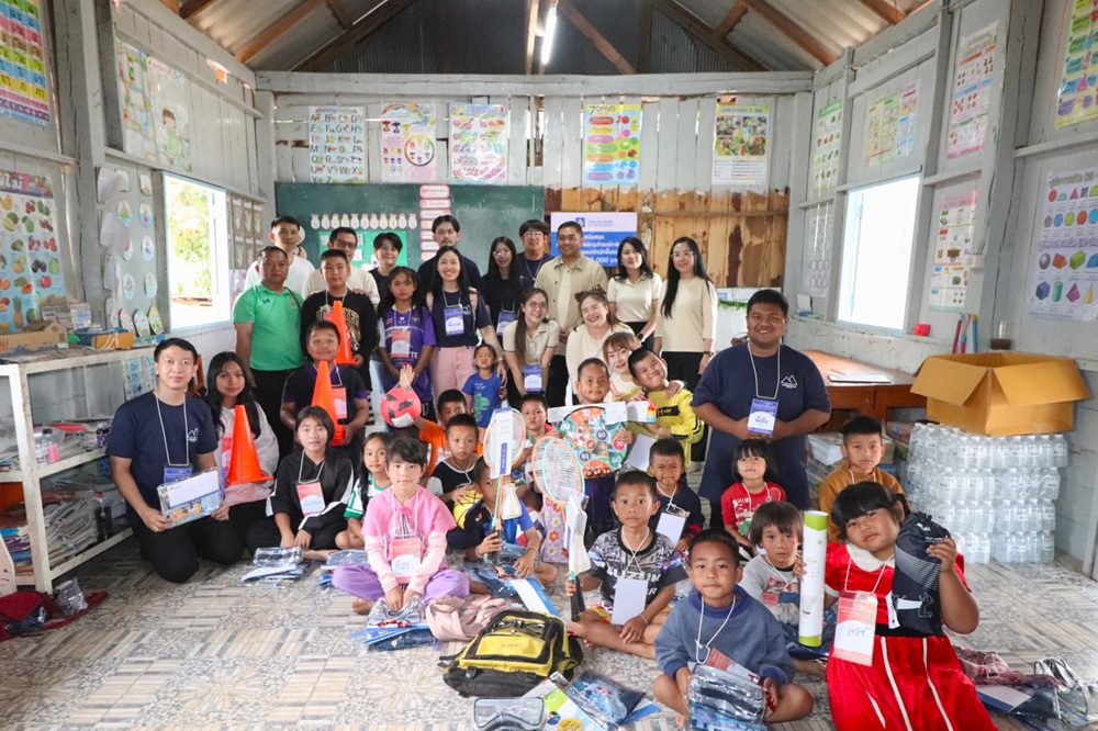 วิริยะประกันภัย ร่วมค่ายอาสา “แบกโดนัทขึ้นดอย” สานฝันน้องห้องเรียนเคลื่อนที่บ้านดอยแยก จ.เชียงใหม่