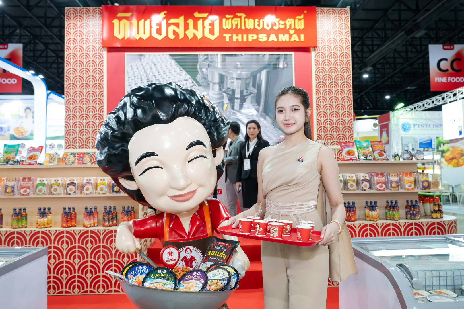 THIPSAMAI x BRAND THAI ต่อยอดความสำเร็จ เปิดตัวกว่า 50 เมนูใหม่ในงาน THAIFEX – ANUGA ASIA 2026 “ทิพย์สมัย ผัดไทยประตูผี” เดินหน้าขยายอาณาจักรอาหารไทยสู่ Global Thai Food Brand ภายใต้แนวคิด “True Authentic Thai Taste to The World”