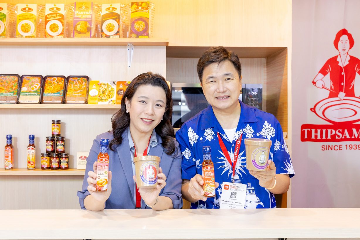 THIPSAMAI x BRAND THAI ต่อยอดความสำเร็จ เปิดตัวกว่า 50 เมนูใหม่ในงาน THAIFEX – ANUGA ASIA 2026 “ทิพย์สมัย ผัดไทยประตูผี” เดินหน้าขยายอาณาจักรอาหารไทยสู่ Global Thai Food Brand ภายใต้แนวคิด “True Authentic Thai Taste to The World”