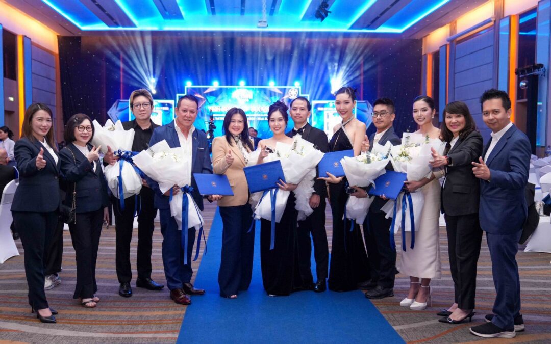 7 สุดยอดตัวแทนกรุงไทย-แอกซ่า ประกันชีวิต คว้ารางวัลตัวแทนยอดเยี่ยม จากงานมอบรางวัล “คุณวุฒิตัวแทนยอดเยี่ยมแห่งชาติ ครั้งที่ 26 ประจำปี 2569