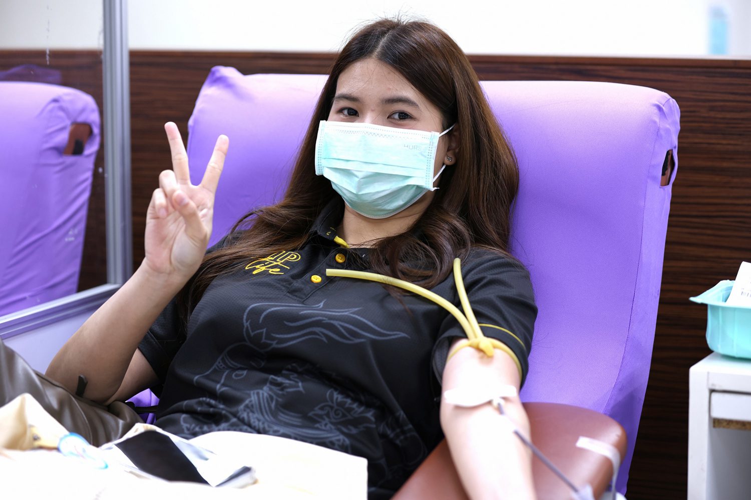 “ส่งต่อโลหิต ส่งต่อชีวิต” ภาคธุรกิจประกันชีวิตรวมพลังตั้งเป้า 8 ล้านซีซี กู้วิกฤตขาดแคลนเลือด
วันประกันชีวิตแห่งชาติ ครั้งที่ 25